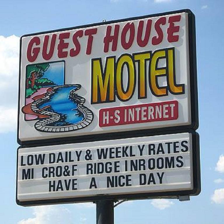 pensión Motel Chanute Exterior foto